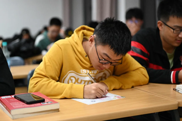 2021-10-15 09:39:45.250000