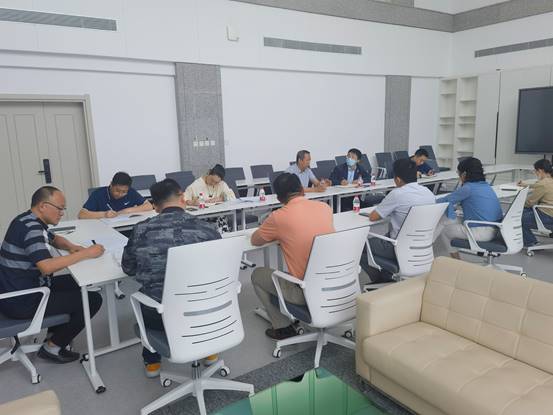 03e67d405ab540d6852785d347fca5f